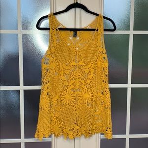 Forever 21 Yellow Flower Cut Out Tank Top Sz. L